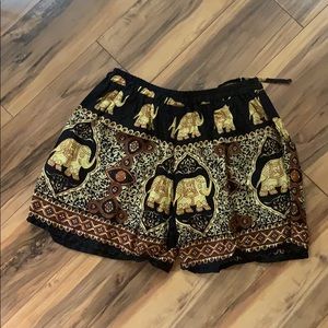 The Elephant Pants Shorts - The Elephant Pants shorts The Elephant Pants Shorts - The Elephant Pants shorts